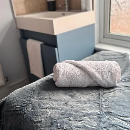 Cartref Guest house 4*